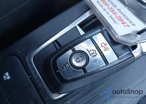 2025 Ford Escape Active z USA, uszkodzony, nr VIN 1FMCU9GN6SUA62405